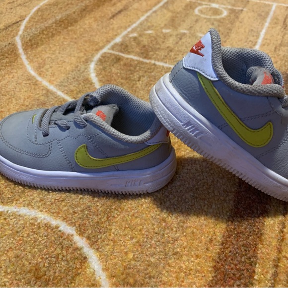 Nike Air Force 1 - Size 8C - Picture 1 of 5